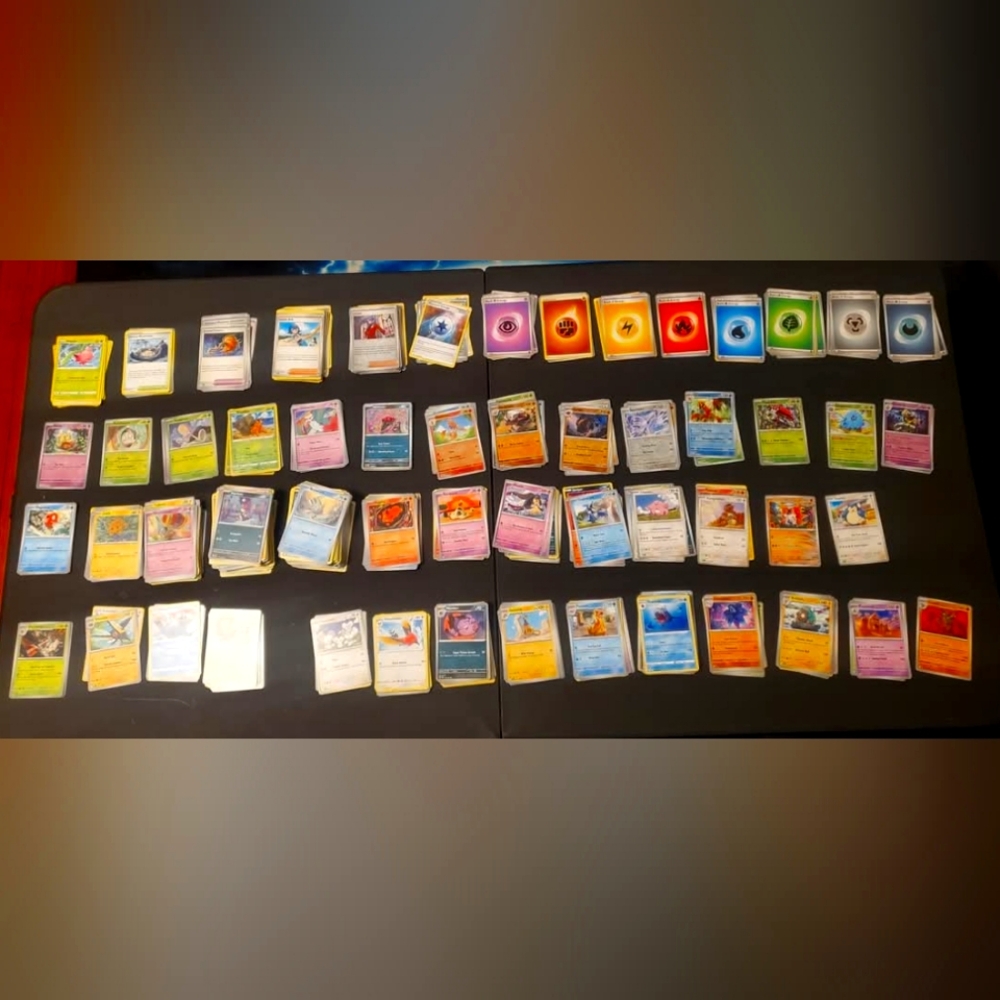 Big Bundle of Pokémon Cards